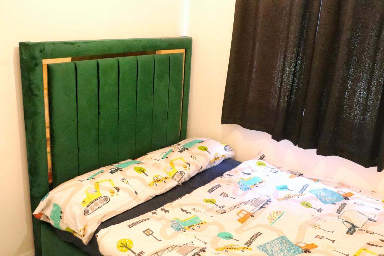 Your Perfect Home Away From Home コーク エクステリア 写真