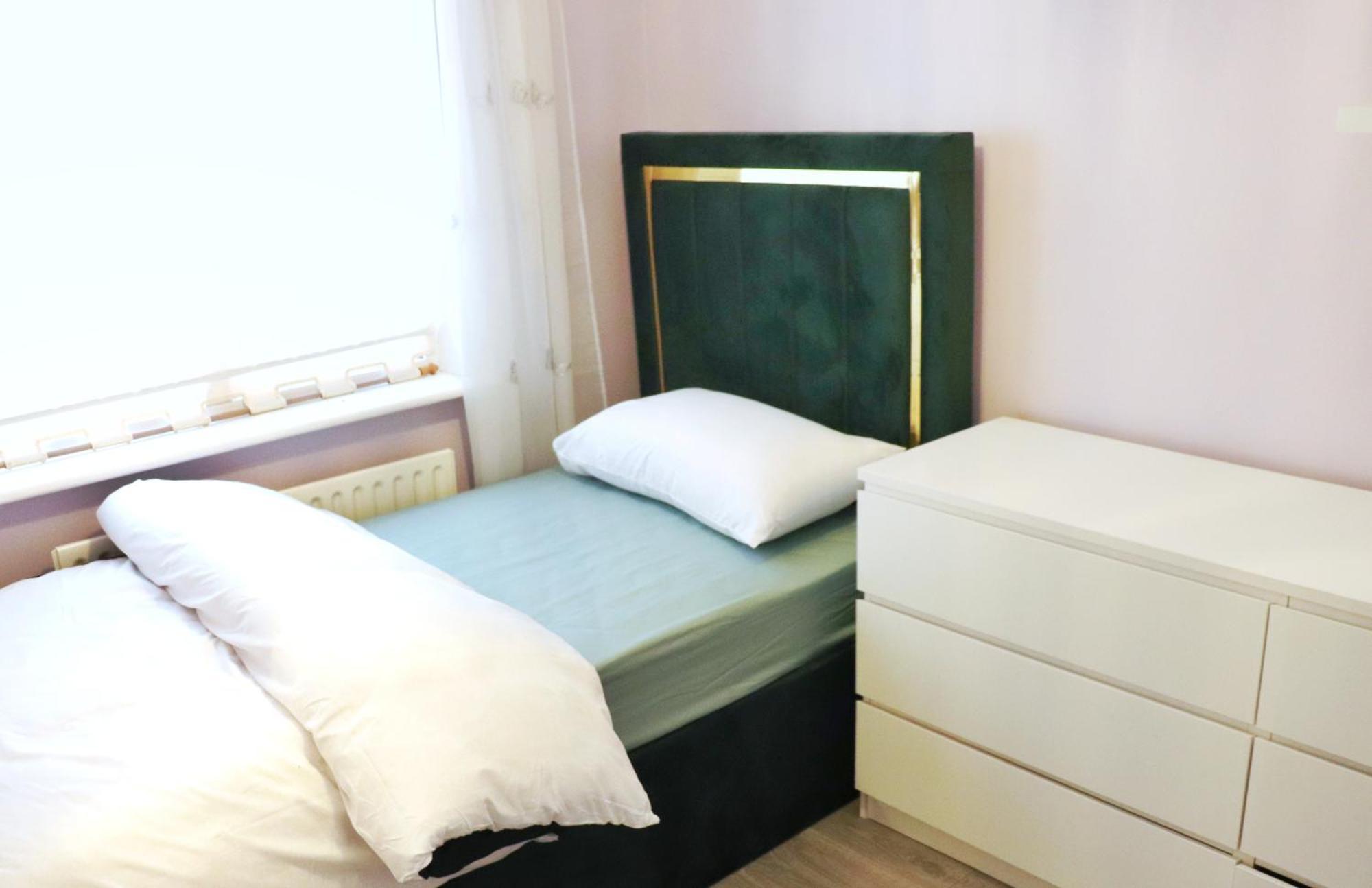 Your Perfect Home Away From Home コーク エクステリア 写真